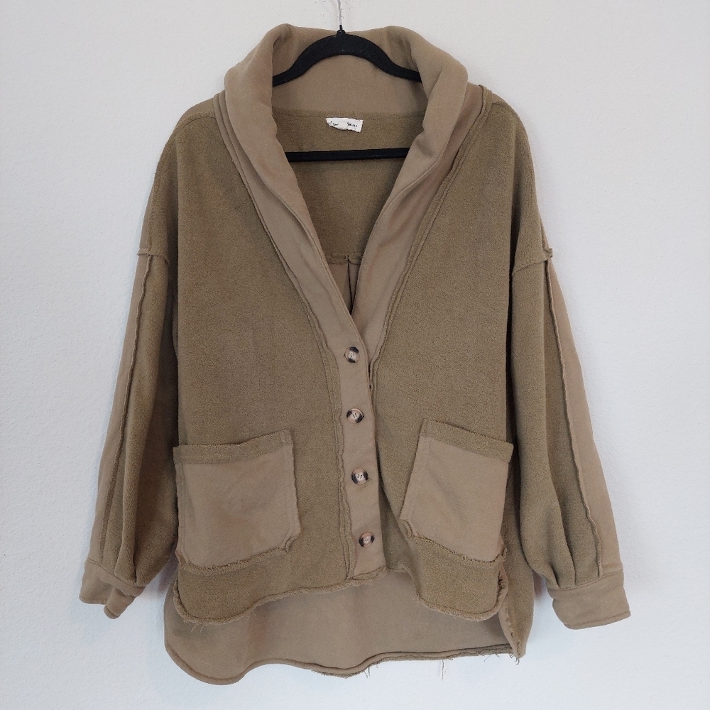 Aaron & Amber Oversized Button Front Slouchy Pocket Shacket Size Small‎